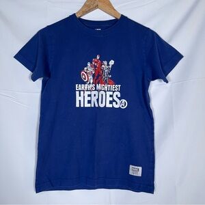 Uniqlo‎ X Marvel Kids Tee Shirt Size 13 Blue Short Sleeve